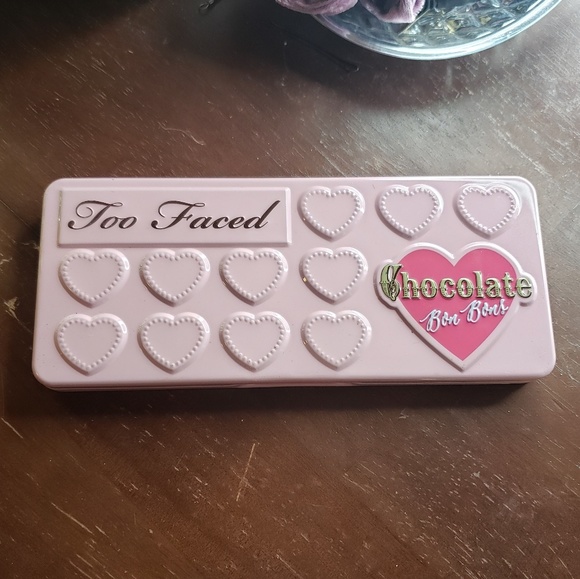 Too Faced Chocolate Bon Bon pallet - Picture 2 of 2